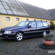 Opel omega A stc.