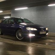 Peugeot 406 1.8 SR