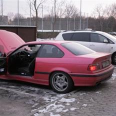 BMW E36 320I Coupe SOLGT