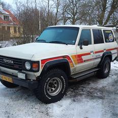 Toyota hj 61 landcruiser