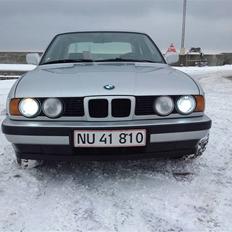 BMW 520I 12V solgt til skrot.