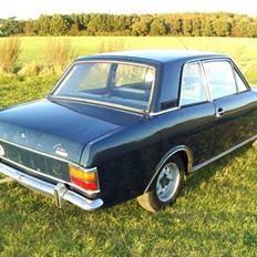 Ford Cortina MK2 1600 SOLGT