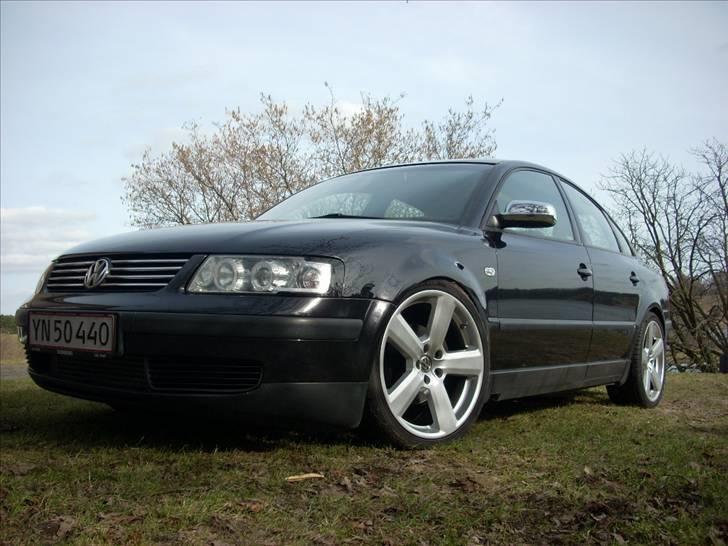 VW       Passat 1.8T [SOLGT] billede 1