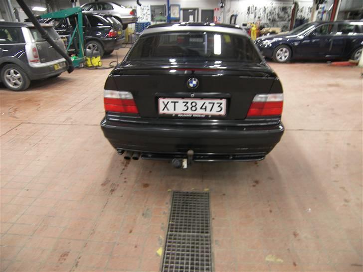 BMW 325i billede 5