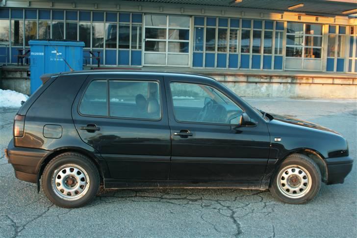 VW Golf 3 1.8 CL *solgt* billede 5