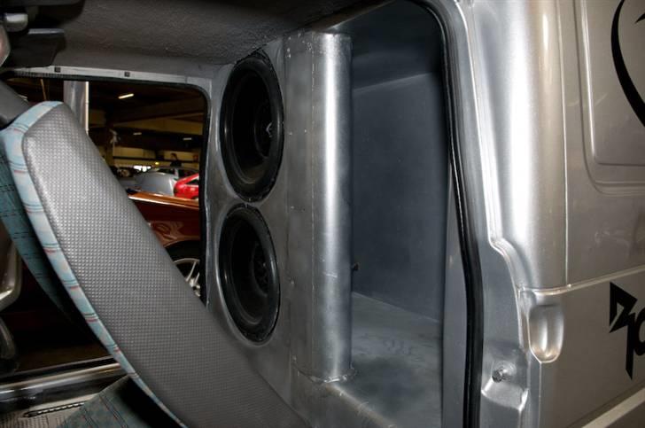 Seat terra - ud med bagsædet,og i med et par vilde 40 kilos basser billede 3