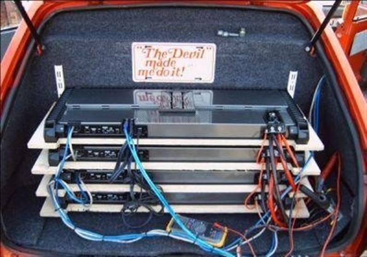 Ford fiesta - mums,rockford fosgate forstærkere. billede 14