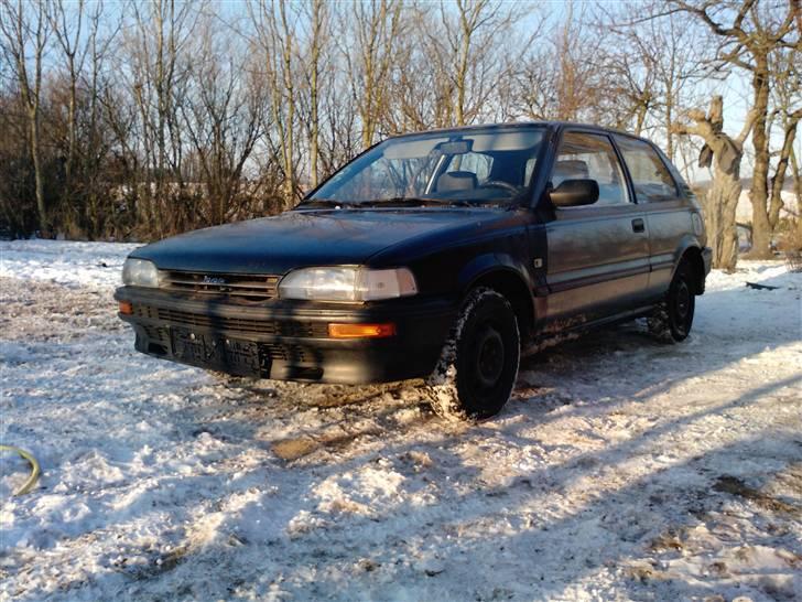 Toyota Corolla 1.3 xli billede 2