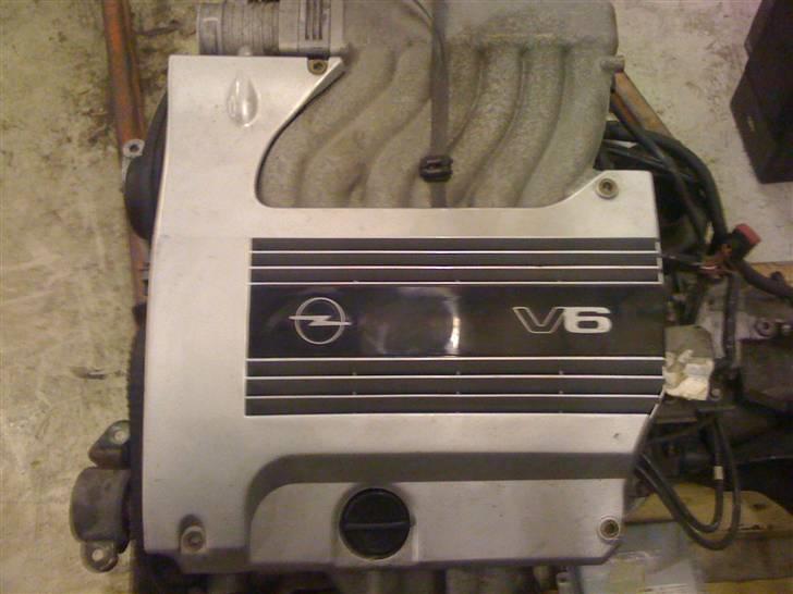 Opel kadett E V6 2.5 24v billede 4