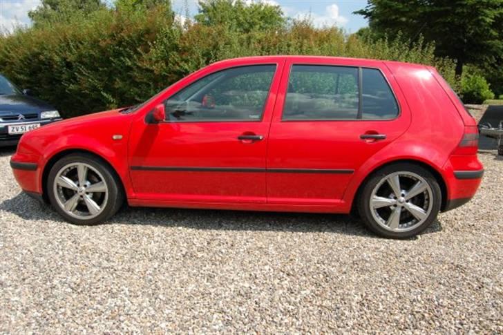 VW Golf 4 [Tidl. Bil] billede 1