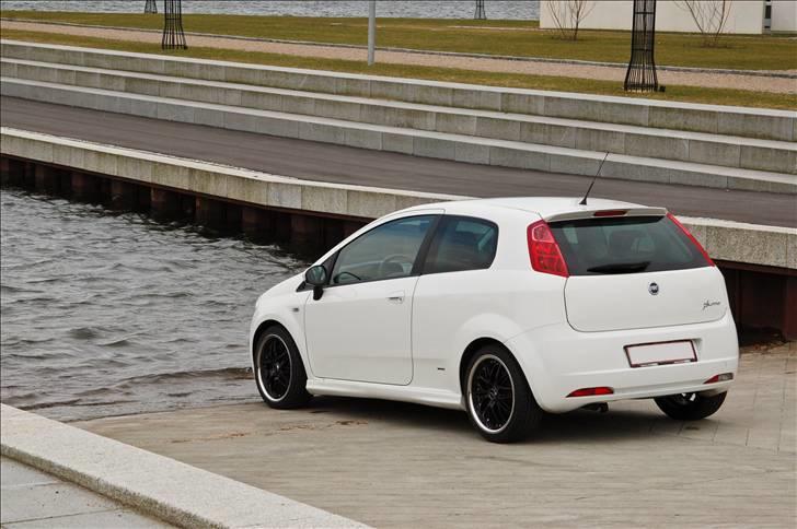 Fiat Grande Punto 1,3JTD solgt billede 3