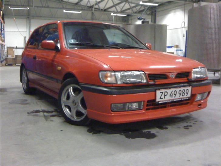 Nissan Sunny SR billede 2