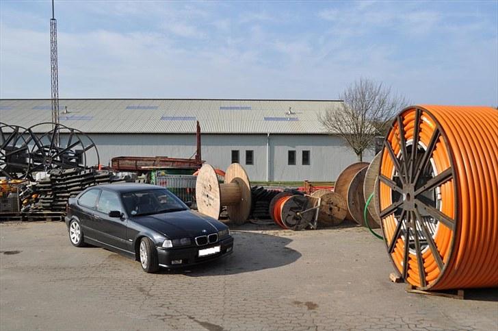 BMW 323TI Compact M billede 13