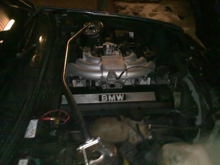 BMW E30 325i - STJÅLET :'( billede 18