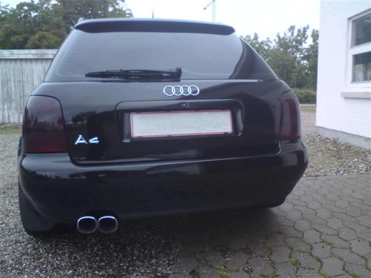 Audi A4 Avant  Død billede 8
