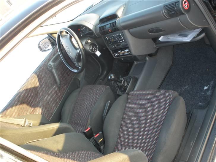 Opel Corsa B 1,4 16V Sport billede 9