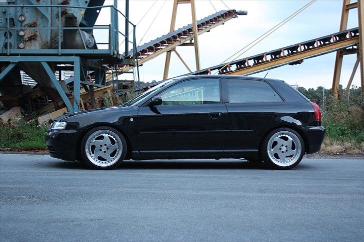 Audi A3 1.8 20v SOLGT billede 2