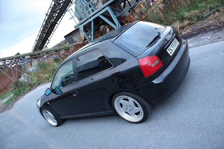 Audi A3 1.8 20v SOLGT billede 4