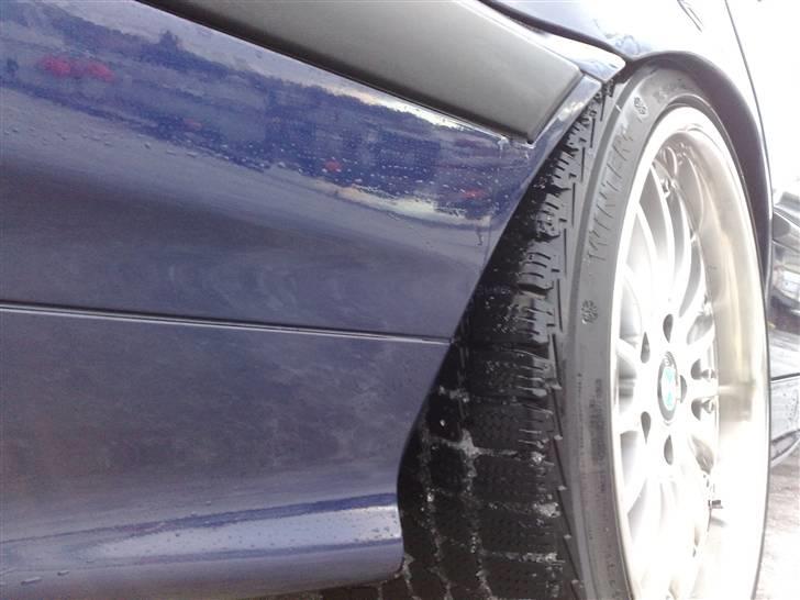 BMW 320i Touring SOLGT billede 4