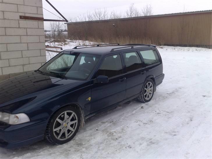 Volvo V 70 R - nu med tagrails og stænklapper i bag billede 18