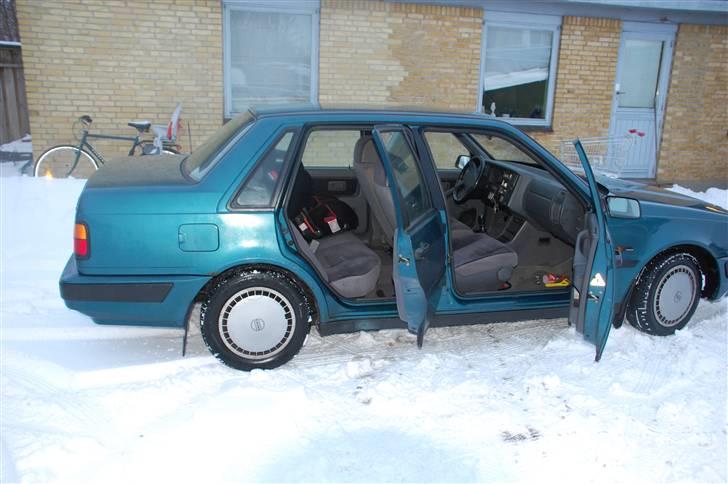 Volvo 460 GL billede 4