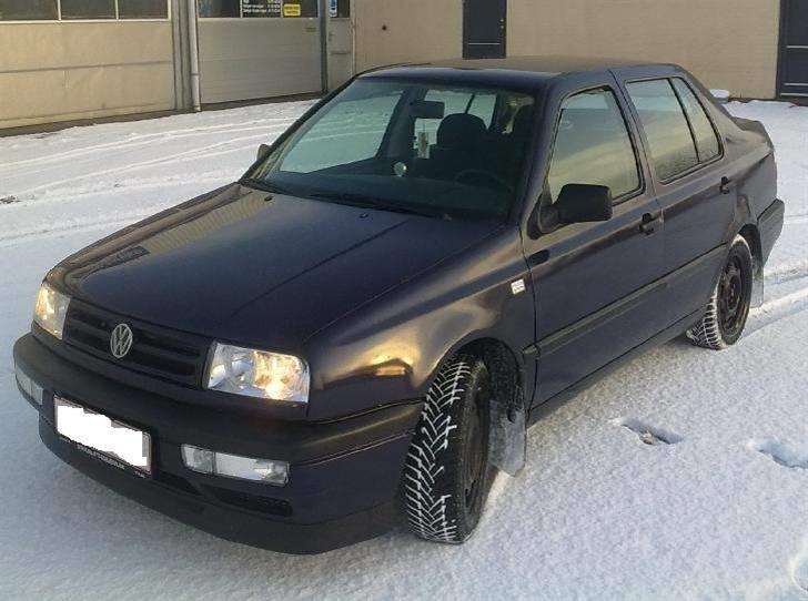 VW Vento  SOLGT billede 1