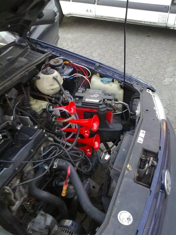 VW Vento  SOLGT billede 3