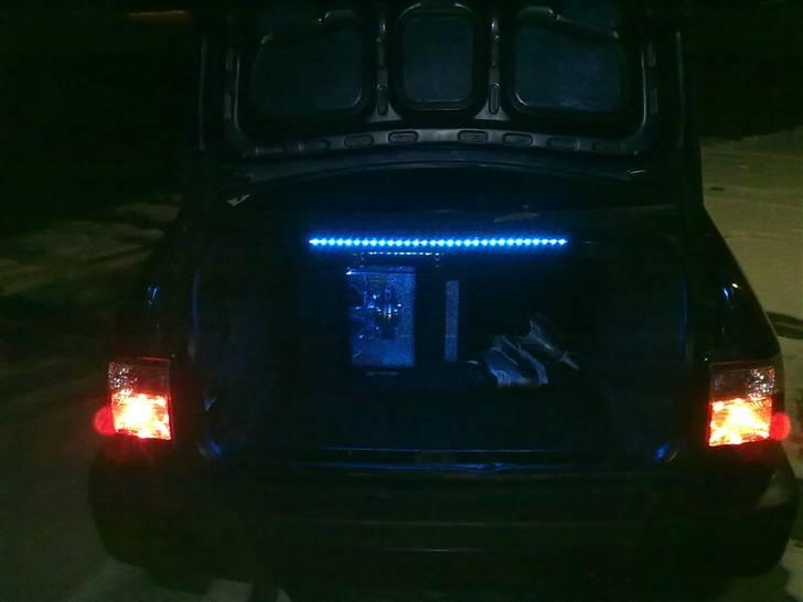 VW Vento  SOLGT billede 5