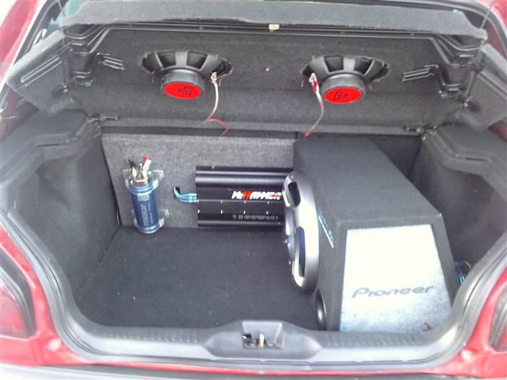 Nissan sunny N14 totalskadet - lidt anlæg. billede 10