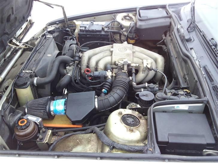 BMW 520I 12V solgt til skrot. - Lidt en skam det ikke er en 24V billede 7