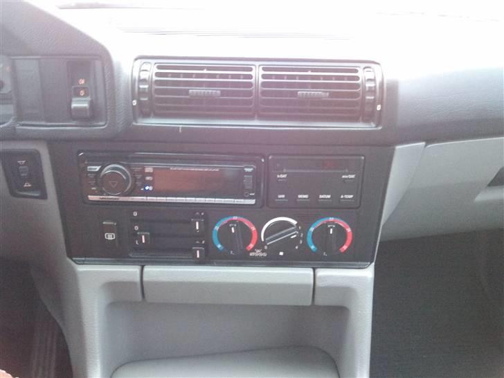 BMW 520I 12V solgt til skrot. billede 9