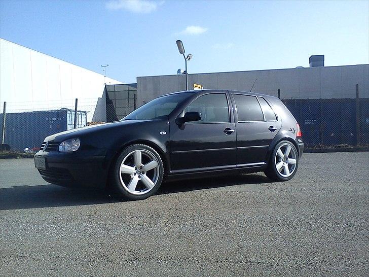 VW Golf 4 1,9 tdi 115 hk. Solgt.  billede 1