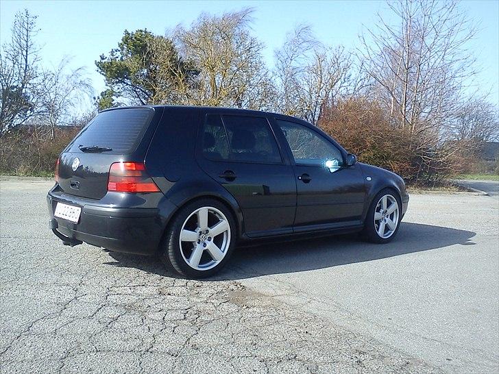 VW Golf 4 1,9 tdi 115 hk. Solgt.  billede 3