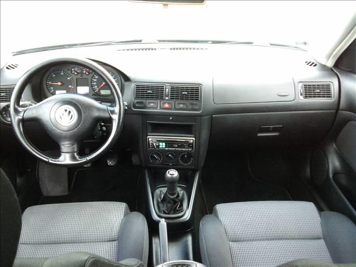VW Golf 4 1,9 tdi 115 hk. Solgt.  billede 8