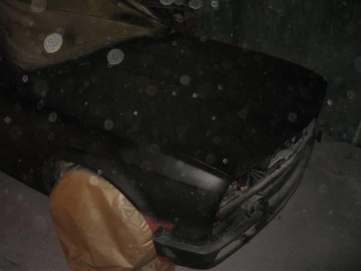 BMW E30 318IS / Solgt :'/ - Ved maleren :) billede 8