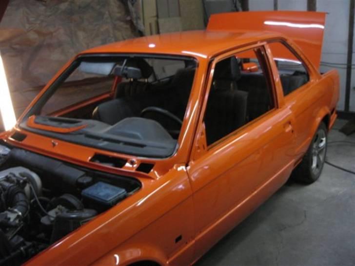 BMW E30 318IS / Solgt :'/ - Igen, dejlig nylakeret bil (: billede 15