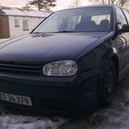 VW golf 4 solgt!