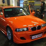 BMW 316i compact