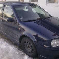 VW golf 4 solgt!