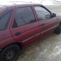 Ford Escort 1.4  5Dørs