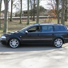 VW Passat 2,8 4M Solgt