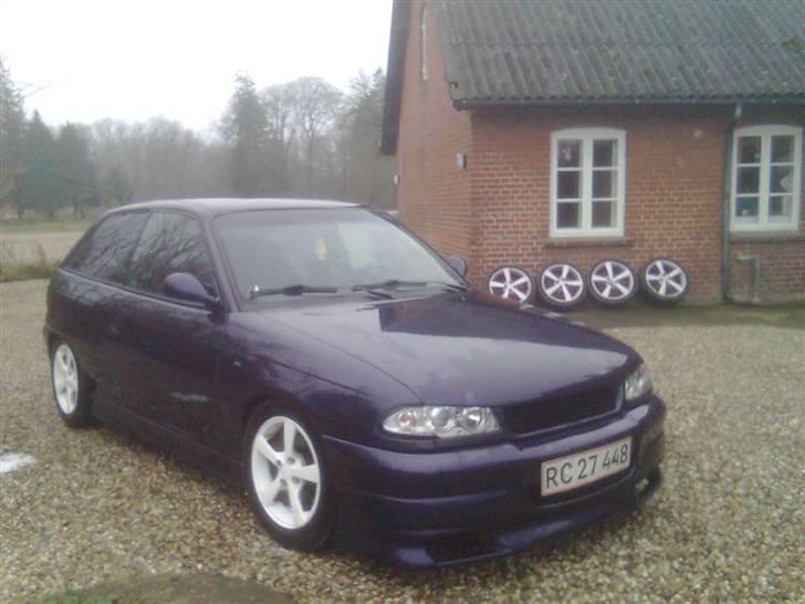 Opel Astra F *SOLGT* billede 1