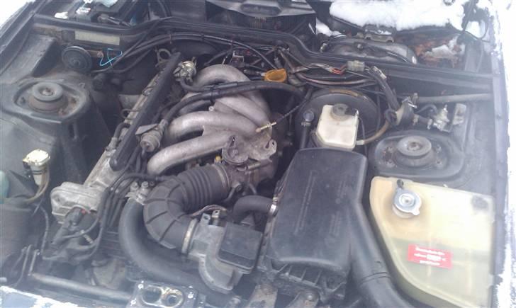 Porsche 924S - JA det er så en 2.5 liters Porsche motor. :) billede 11
