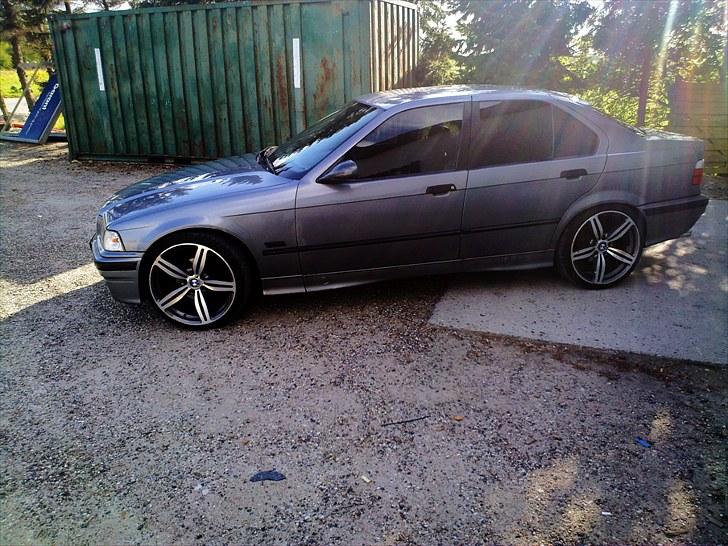 BMW e36 320 i solgt billede 3