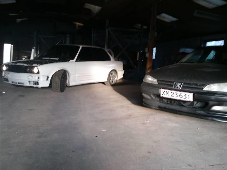 Peugeot 406 2,0 SOLGT - Sammen med Guldklumpen :D billede 6