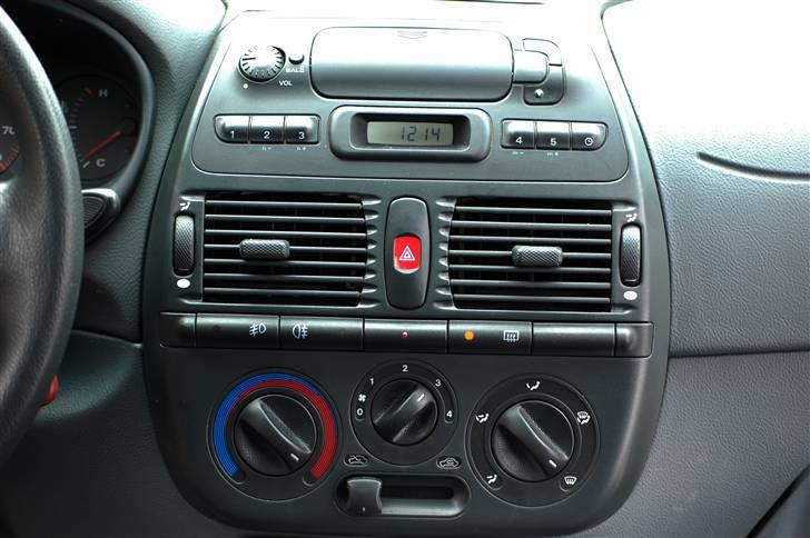 Fiat Bravo GT 16v Byttet! - Neeej en flot midterkonsol! billede 15