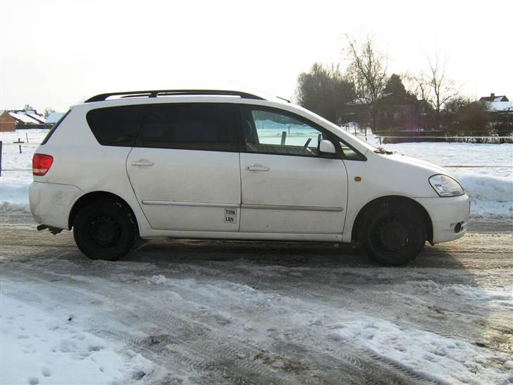 Toyota Avensis Verso Sportsvan billede 5