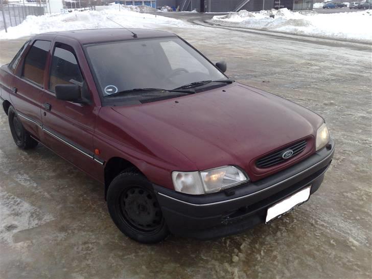Ford Escort 1.4  5Dørs billede 4