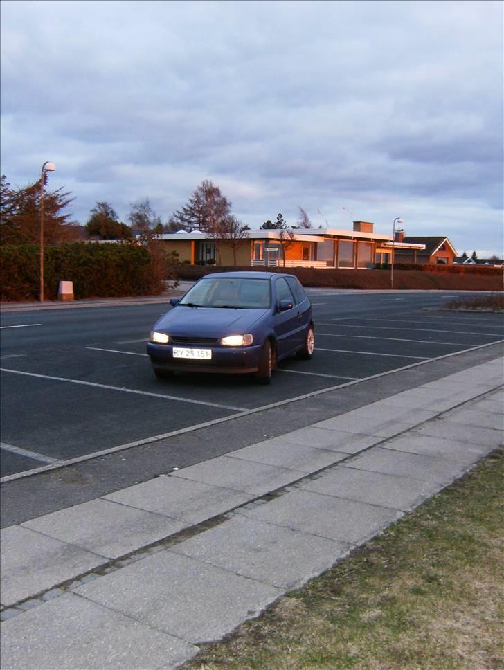 VW Polo 6n [DØD] - fået sat bbs fælgene på og vasket bilen 28/2-2010 billede 7