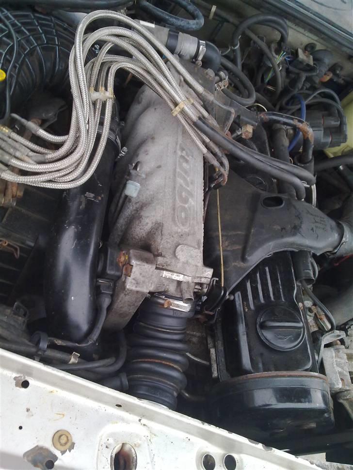 Audi 100 2,2 Turbo - SOLGT! billede 9